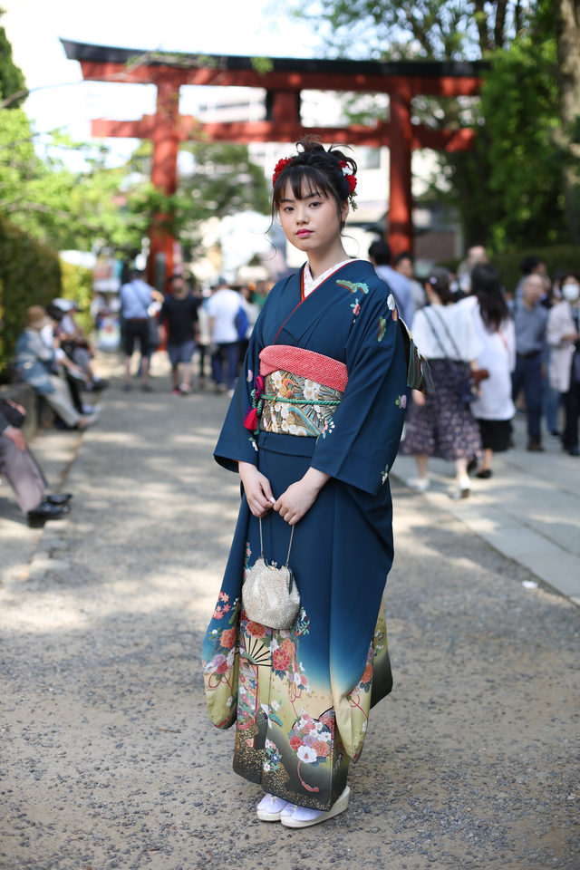 東京都文京区の由緒ある神社、根津神社へ出張しての前撮り撮影