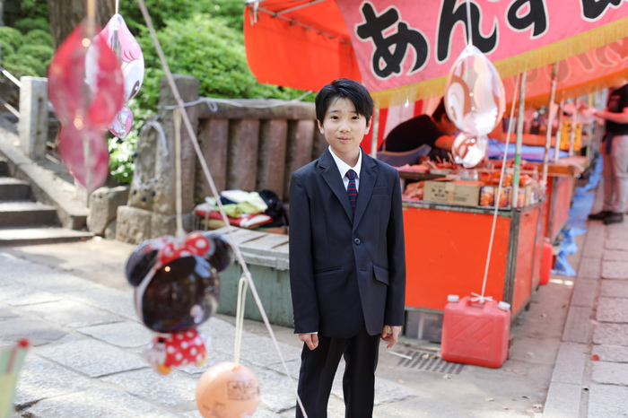 スタジオ撮影の後はつつじ満開の根津神社へお参り スタジオ撮影の後はつつじ満開の根津神社へお参り
